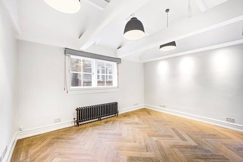 2 bedroom maisonette to rent, Fouberts Place, Soho, W1F