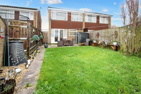 74 Jocelyn Drive, Wells, BA5 2HA