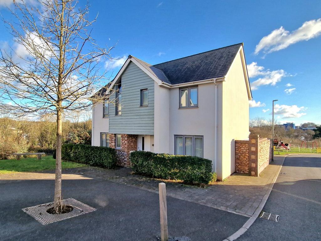 Plantation Way, Torquay 4 bed detached house for sale £495,000