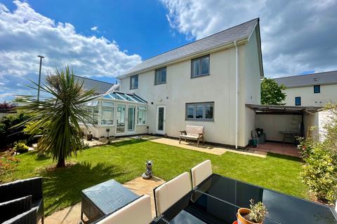 4 bedroom detached house for sale, Plantation Way, Torquay