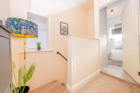 29 Park Road, Batley, WF17 5LP