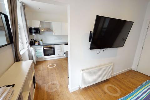 Studio to rent, Studio 7, 54 Glasshouse Street, City Centre, Nottingham, NG1 3LW