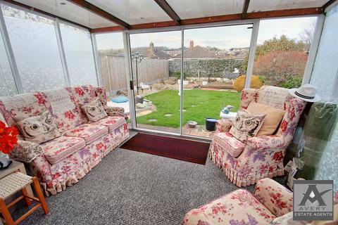 4 Warwick Close, Weston-super-mare, BS22 8NR