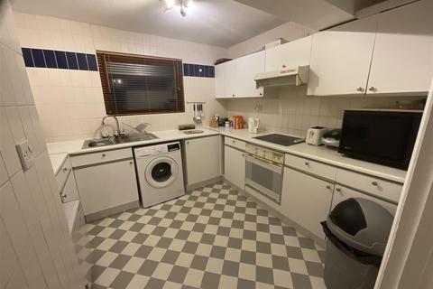 1 bedroom maisonette for sale, The Pantiles, Billericay, Essex