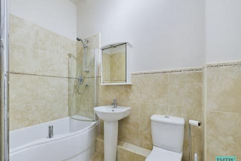 2 bedroom apartment to rent, Fulford Chase, York