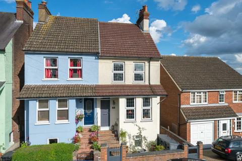 3 bedroom house for sale, Cowper Road, Boxmoor