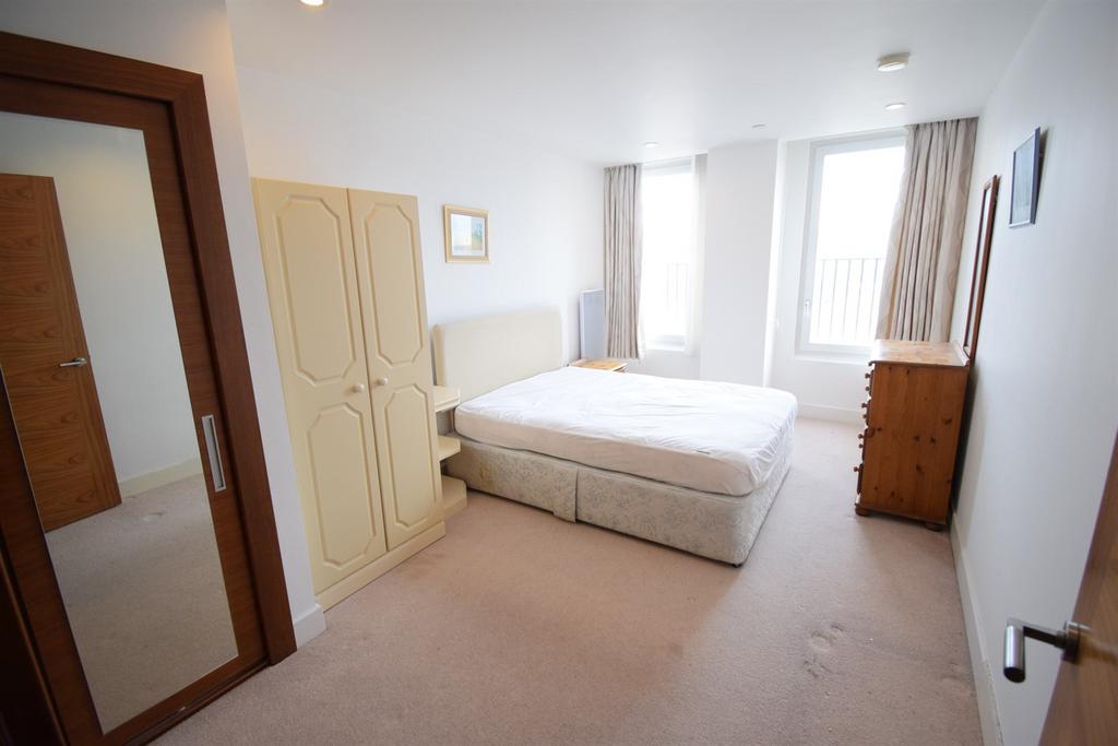 Bedroom+1