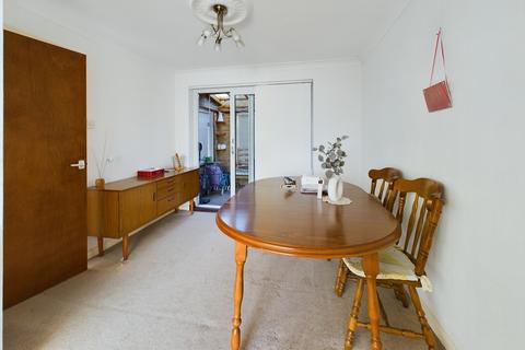54 Kelsey Crescent, Cambridge, CB1 9XY