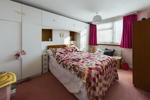 54 Kelsey Crescent, Cambridge, CB1 9XY