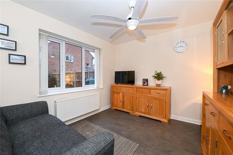 10 Froxmere Fields, Crowle, Worcester, WR7 4SA