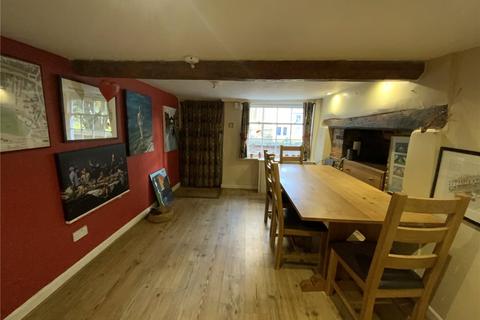 undefined, High Street, Marlborough, Wiltshire, SN8