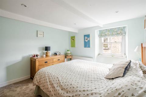 3 bedroom cottage for sale, Kings Wall, Malmesbury