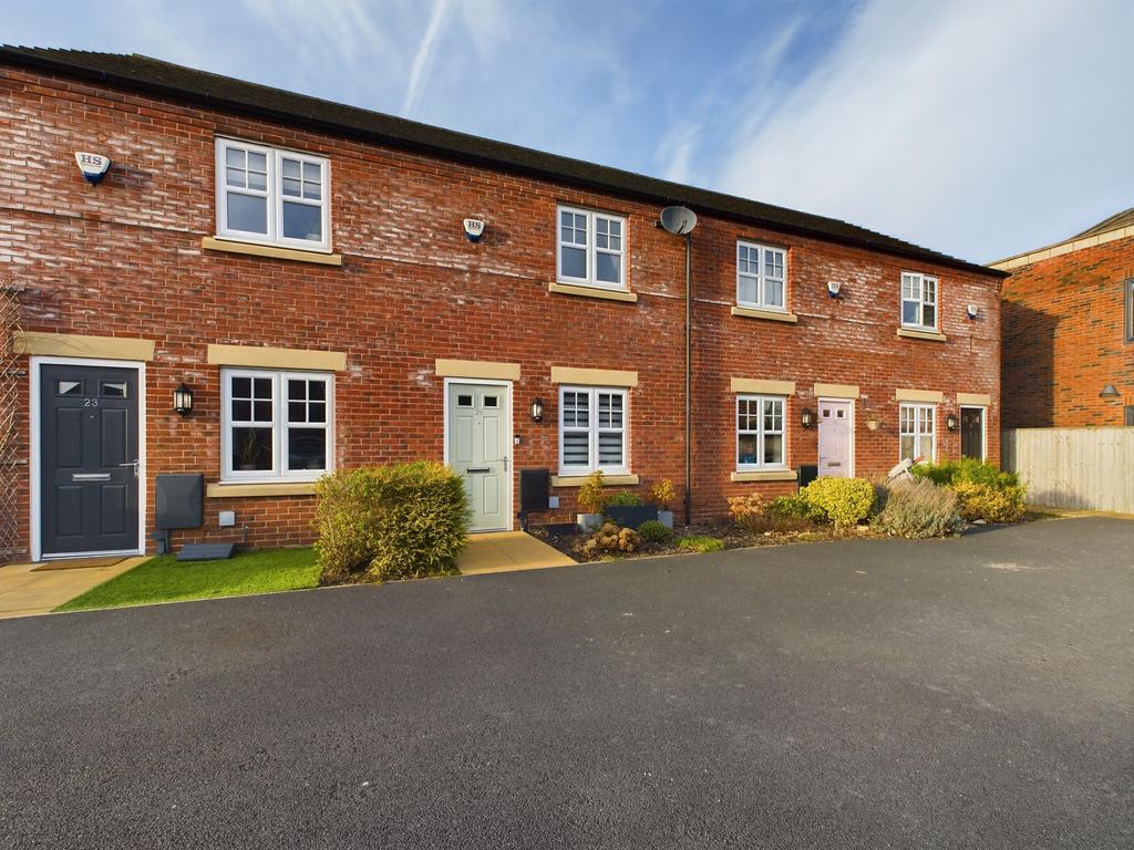 Buckley Grove, Lytham St. Annes, FY8 2 bed terraced house for sale £