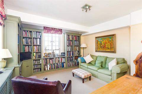 2 bedroom apartment for sale, Swan Court, Chelsea Manor Street, London, SW3