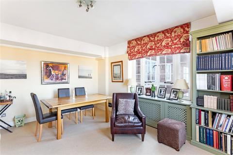 2 bedroom apartment for sale, Swan Court, Chelsea Manor Street, London, SW3