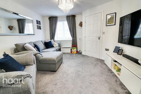 81 Cammidge Way, Doncaster, DN4 7BX