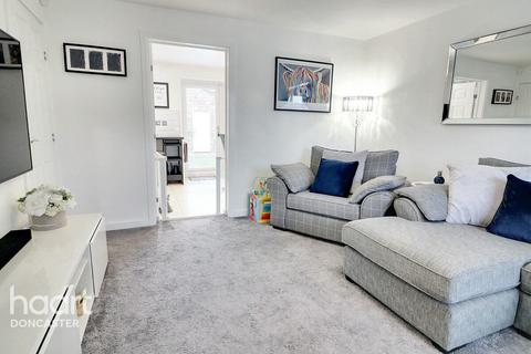 81 Cammidge Way, Doncaster, DN4 7BX