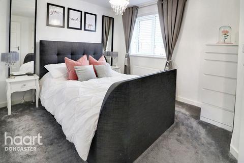 81 Cammidge Way, Doncaster, DN4 7BX