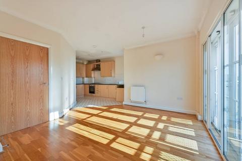 1 bedroom flat for sale, Charlton Road, Blackheath, London, SE3