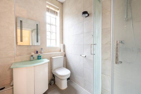 1 bedroom flat for sale, Porchester Gardens, Queensway, London, W2