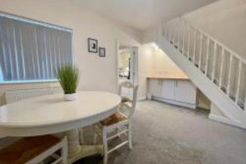 3 bedroom terraced house to rent - Swindon, SN1
