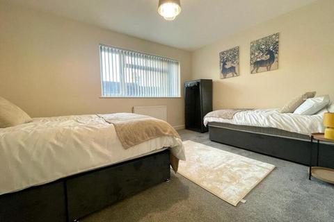 3 bedroom terraced house to rent - Swindon, SN1
