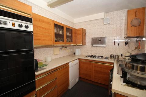 21 Liphook Road, Lindford, Bordon, GU35 0PX