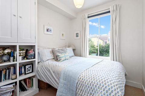 150 Trentham Street, London, SW18 5DJ