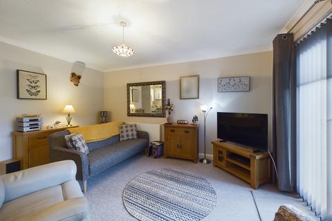 2 bedroom apartment for sale, Milton Gardens, Princes Risborough