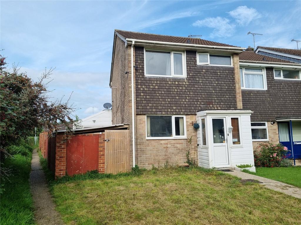 Chard, Somerset TA20 3 bed end of terrace house for sale £200,000