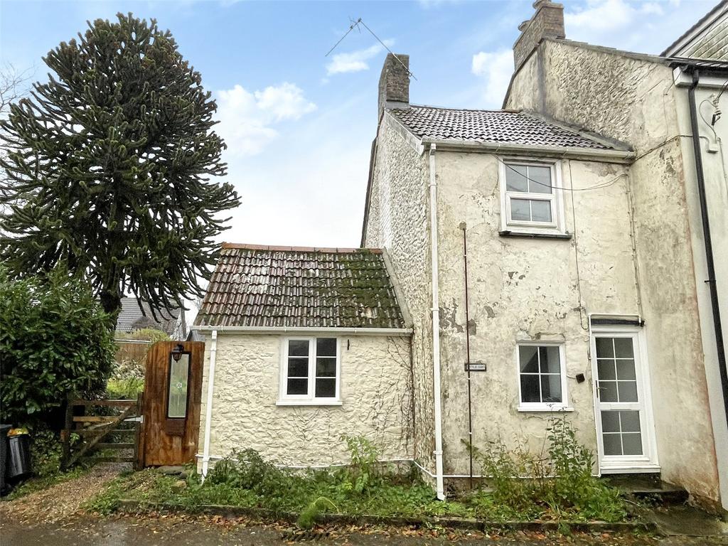 Tatworth, Somerset TA20 2 bed semidetached house for sale £150,000