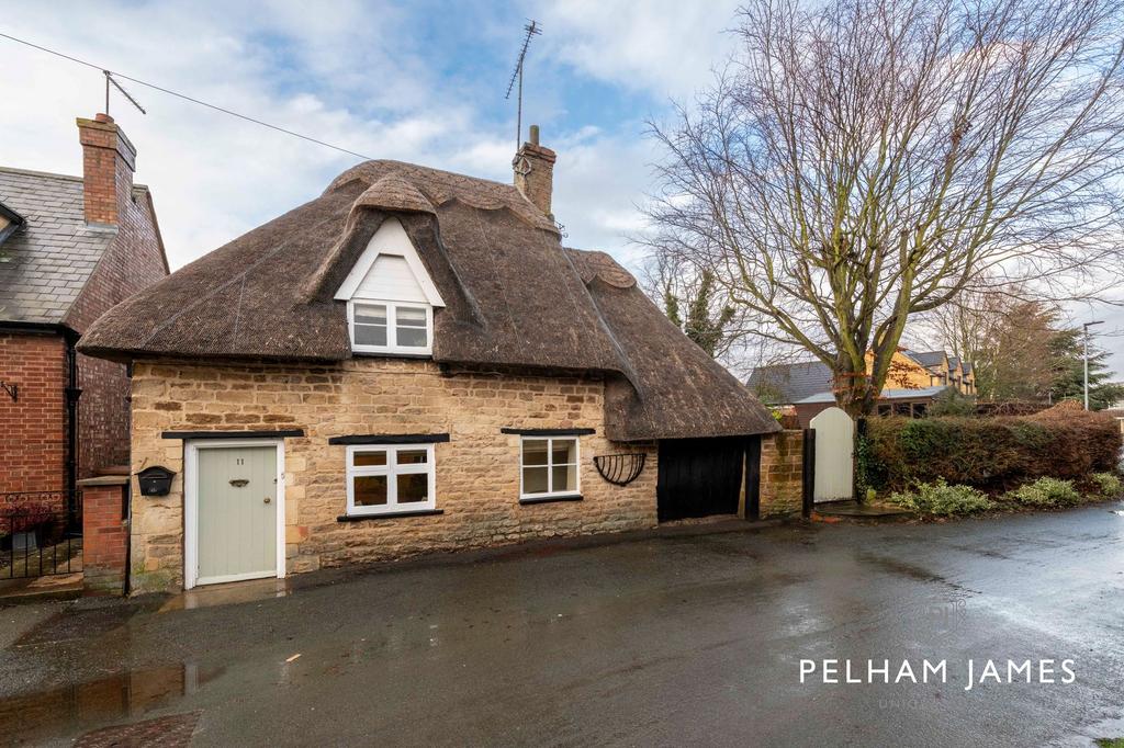 High Street, Castor, PE5 4 bed cottage for sale £600,000