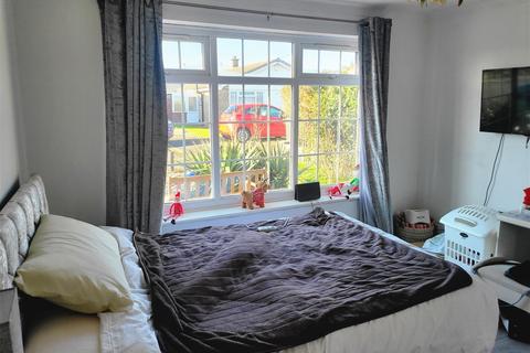 2 bedroom detached bungalow for sale, Warwick Road, Skegness PE24