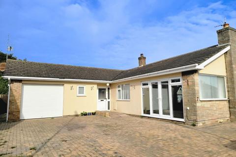 2 bedroom detached bungalow for sale, Prince Avenue, Skegness PE24