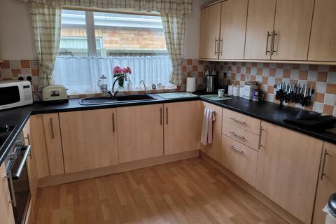 2 bedroom detached bungalow for sale, Prince Avenue, Skegness PE24