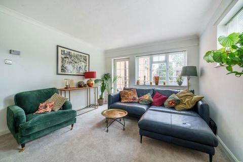 1 bedroom flat for sale, Dedworth Manor, Thames Mead, Windsor, Berkshire, SL4 5NF