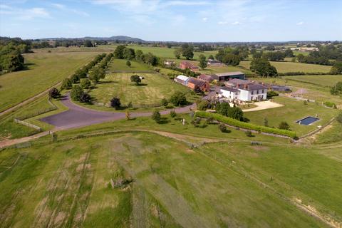 7 bedroom detached house for sale, Chapel Lane, Redmarley, Gloucestershire, GL19