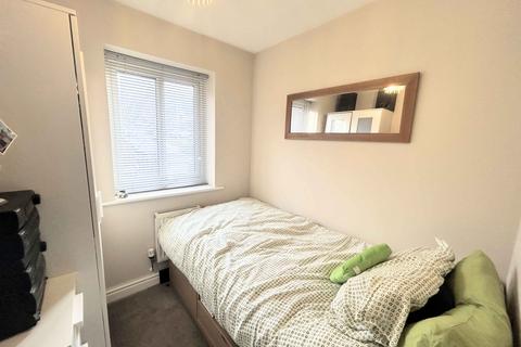 2 Sugden Close, Brighouse, HD6 3EQ