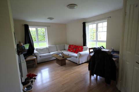 undefined, Colham Road, Uxbridge, UB8