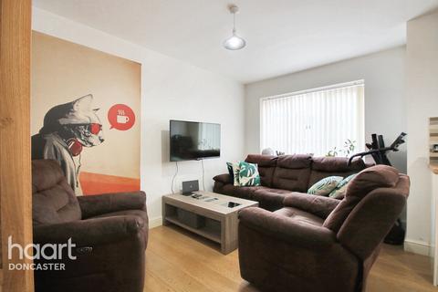 28, Olympia Court Jossey Lane, Scawthorpe, Doncaster, DN5 7ZA