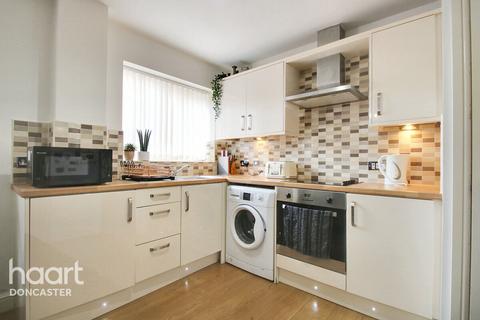 28, Olympia Court Jossey Lane, Scawthorpe, Doncaster, DN5 7ZA