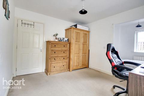 28, Olympia Court Jossey Lane, Scawthorpe, Doncaster, DN5 7ZA
