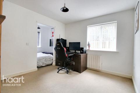 28, Olympia Court Jossey Lane, Scawthorpe, Doncaster, DN5 7ZA