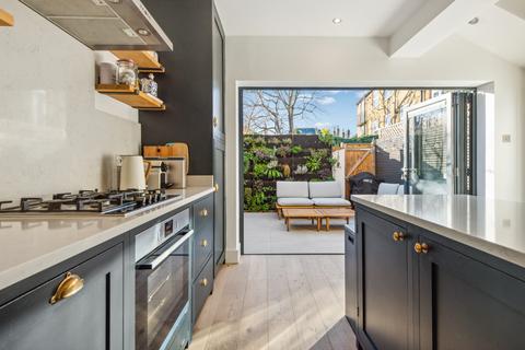 65 Grena Road, Richmond, TW9 1XS