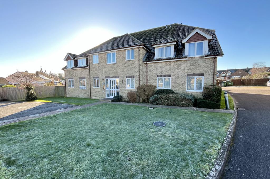 Clovelly House, Honeycrag Close, Polegate, East Sussex, BN26 2 bed flat