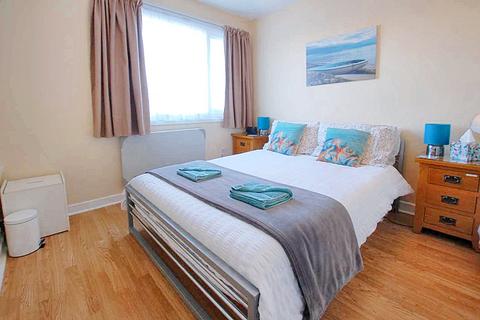 2 bedroom terraced house for sale, 38 Freshwater Bay Holiday Village
