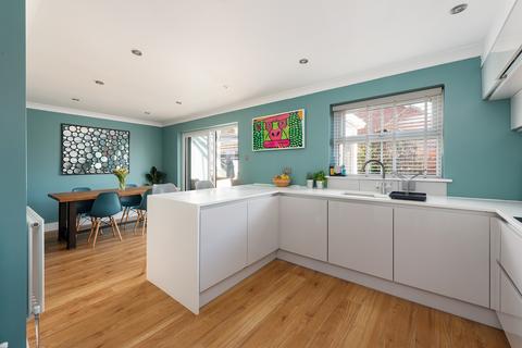 18 Ladyfields, Herne Bay, CT6 7BF