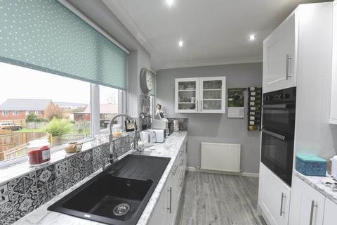 2 bedroom semi-detached bungalow for sale, Chilton Avenue, Oldham OL9