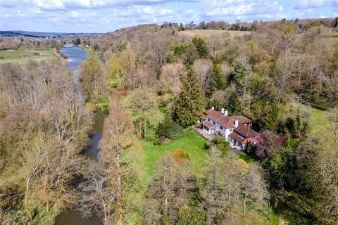 5 bedroom detached house for sale, Henley Road, Wargrave RG10