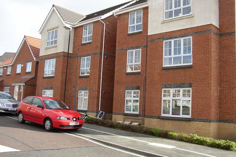 2 bedroom flat to rent, Caesar Way, Wallsend, Newcastle upon Tyne NE28